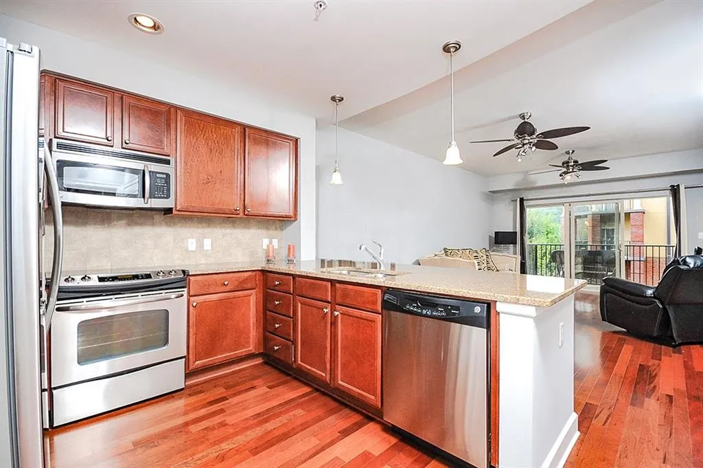 200 River Vista Drive Unit 432, Atlanta, Georgia 30339, 1 Bedroom Bedrooms, ,1 BathroomBathrooms,Residential,Sold,200 River Vista Drive Unit 432,6084469