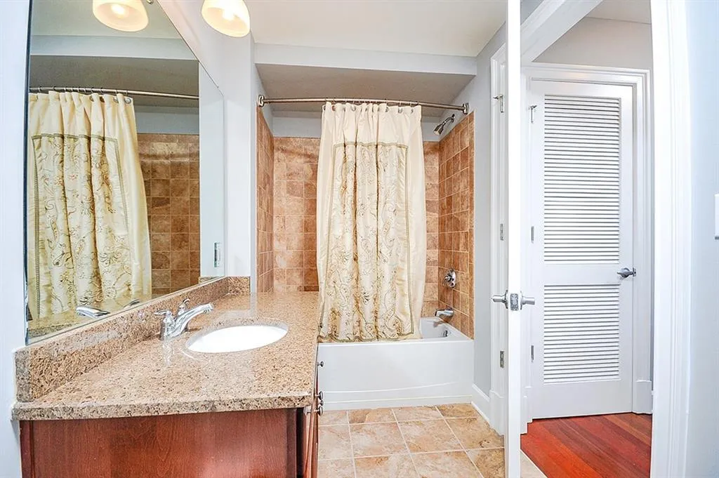 200 River Vista Drive Unit 432, Atlanta, Georgia 30339, 1 Bedroom Bedrooms, ,1 BathroomBathrooms,Residential,Sold,200 River Vista Drive Unit 432,6084469