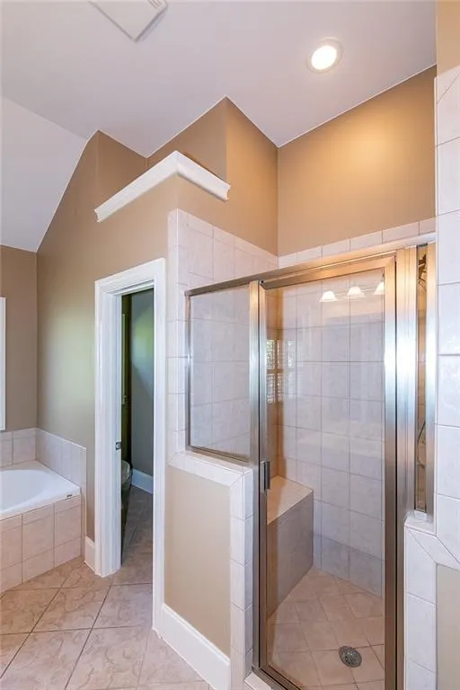 105 Glentown Way, Sandy Springs, Georgia 30328, 3 Bedrooms Bedrooms, ,3 BathroomsBathrooms,Residential,Sold,105 Glentown Way,6987267