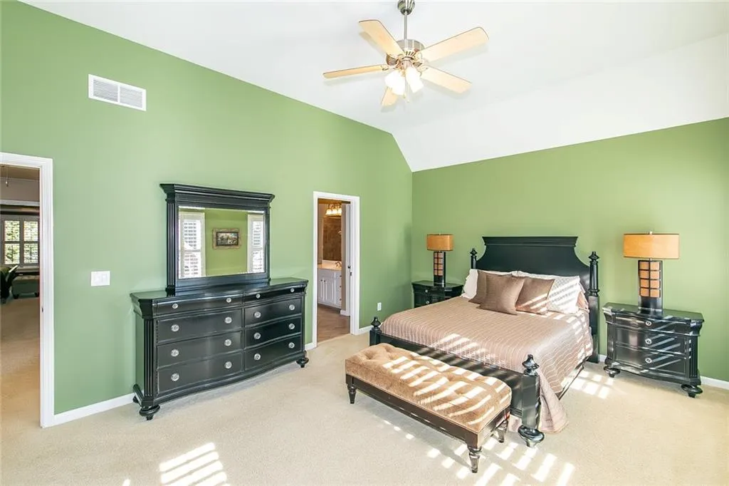 105 Glentown Way, Sandy Springs, Georgia 30328, 3 Bedrooms Bedrooms, ,3 BathroomsBathrooms,Residential,Sold,105 Glentown Way,6987267