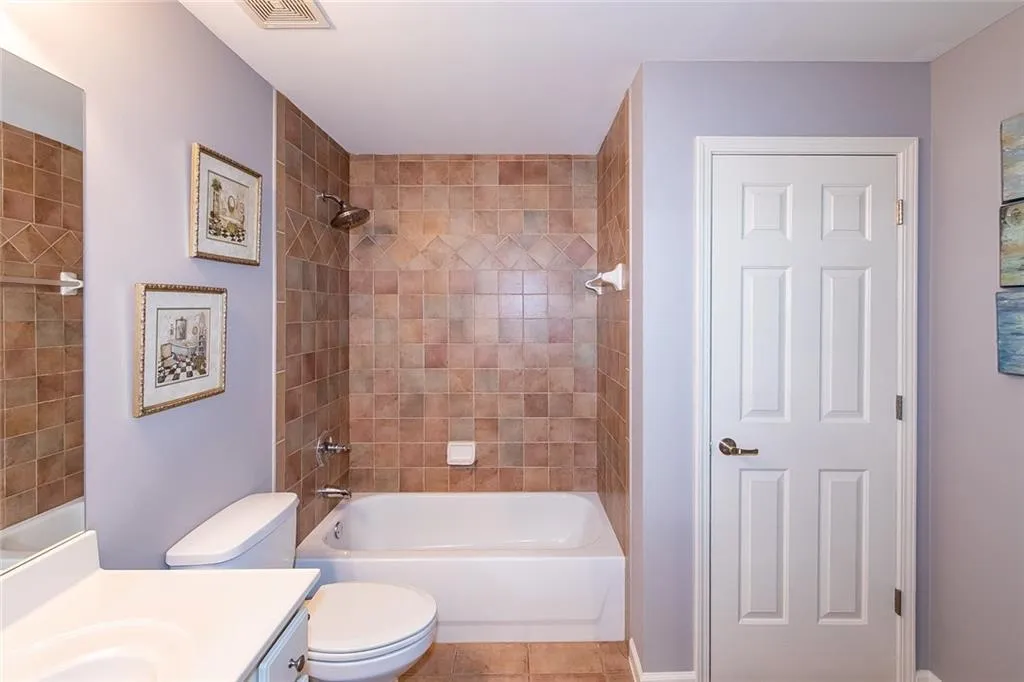 105 Glentown Way, Sandy Springs, Georgia 30328, 3 Bedrooms Bedrooms, ,3 BathroomsBathrooms,Residential,Sold,105 Glentown Way,6987267