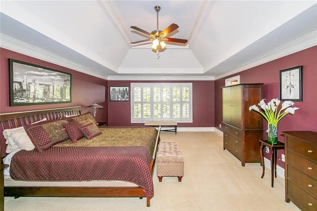 105 Glentown Way, Sandy Springs, Georgia 30328, 3 Bedrooms Bedrooms, ,3 BathroomsBathrooms,Residential,Sold,105 Glentown Way,6987267