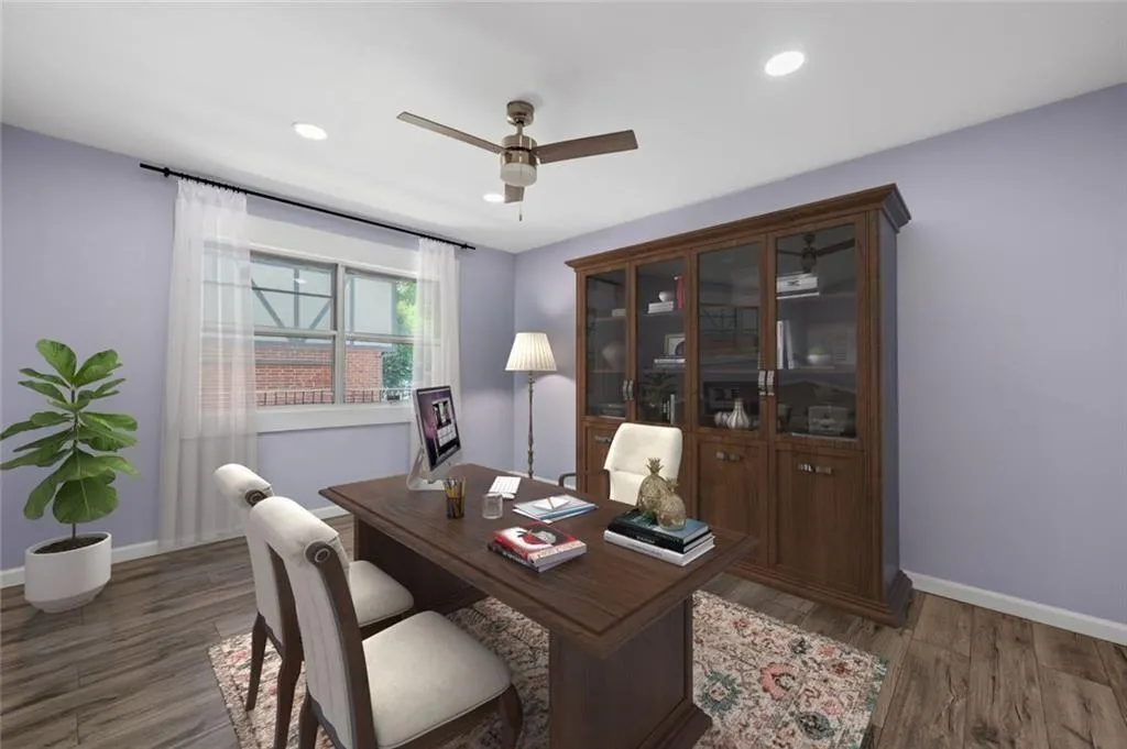 6851 Roswell Road Unit E-4, Atlanta, Georgia 30328, 3 Bedrooms Bedrooms, ,2 BathroomsBathrooms,Residential,For Sale,6851 Roswell Road Unit E-4,7711856