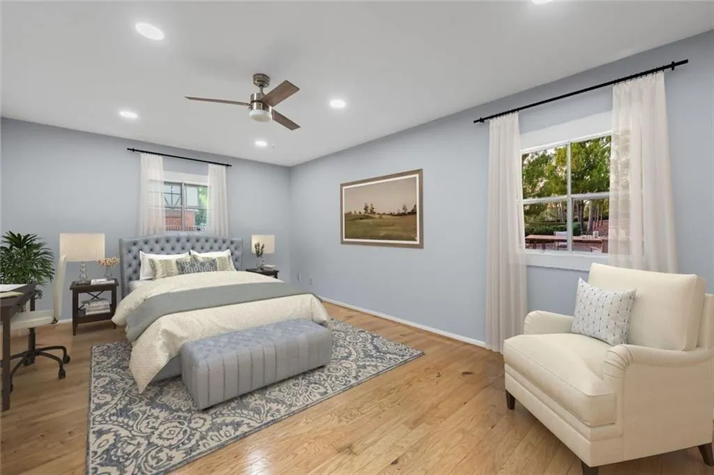 6851 Roswell Road Unit E-4, Atlanta, Georgia 30328, 3 Bedrooms Bedrooms, ,2 BathroomsBathrooms,Residential,For Sale,6851 Roswell Road Unit E-4,7711856