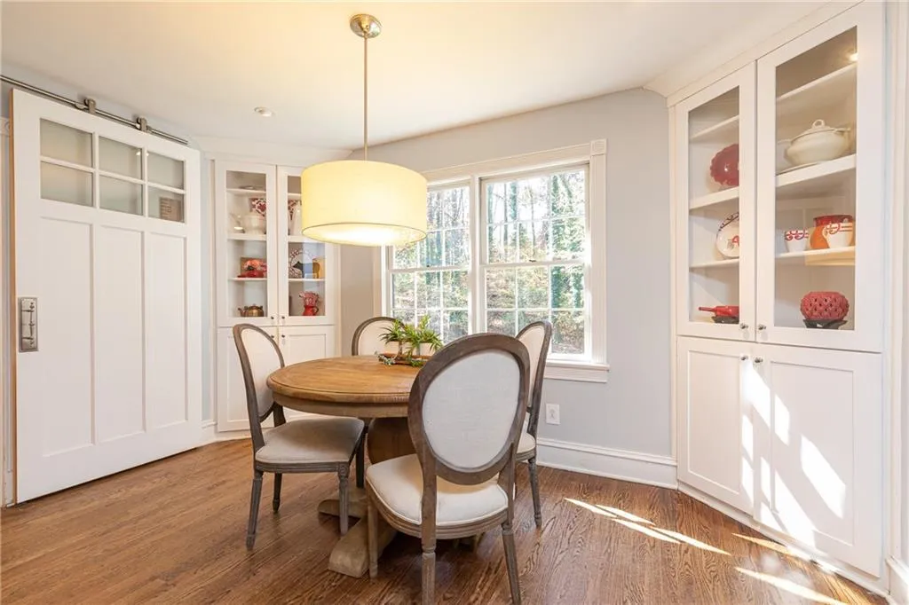 7670 Ryefield Drive, Sandy Springs, Georgia 30350, 5 Bedrooms Bedrooms, ,3 BathroomsBathrooms,Residential,Sold,7670 Ryefield Drive,6827430