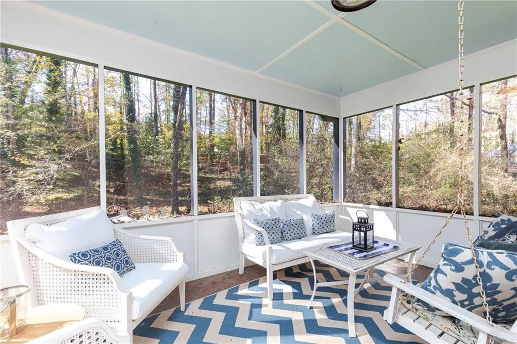 7670 Ryefield Drive, Sandy Springs, Georgia 30350, 5 Bedrooms Bedrooms, ,3 BathroomsBathrooms,Residential,Sold,7670 Ryefield Drive,6827430