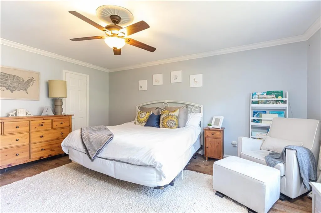 7670 Ryefield Drive, Sandy Springs, Georgia 30350, 5 Bedrooms Bedrooms, ,3 BathroomsBathrooms,Residential,Sold,7670 Ryefield Drive,6827430