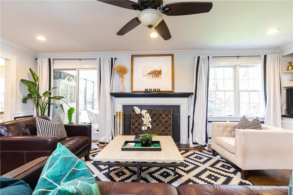 7670 Ryefield Drive, Sandy Springs, Georgia 30350, 5 Bedrooms Bedrooms, ,3 BathroomsBathrooms,Residential,Sold,7670 Ryefield Drive,6827430