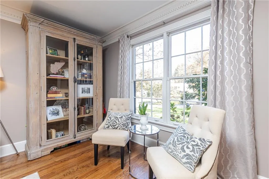 7670 Ryefield Drive, Sandy Springs, Georgia 30350, 5 Bedrooms Bedrooms, ,3 BathroomsBathrooms,Residential,Sold,7670 Ryefield Drive,6827430