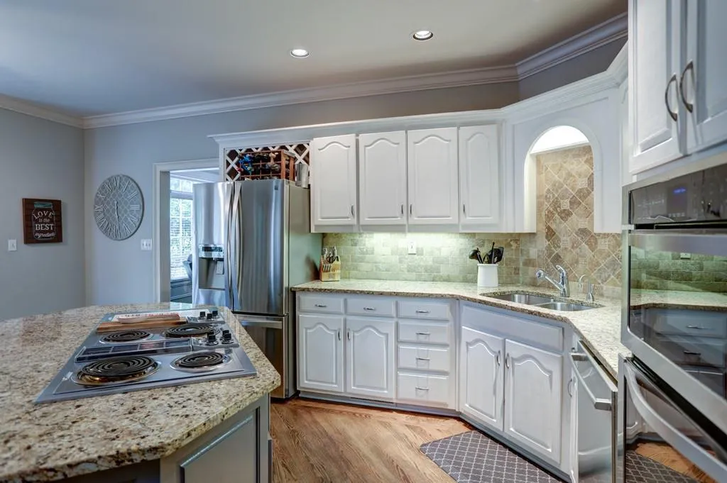 7490 Brandonshire Road, Sandy Springs, Georgia 30350, 5 Bedrooms Bedrooms, ,3 BathroomsBathrooms,Residential,Sold,7490 Brandonshire Road,6639995