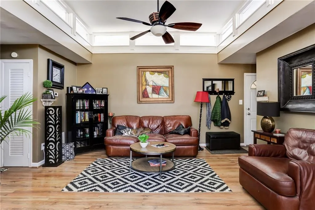 346 Carpenter Drive Unit 57, Sandy Springs, Georgia 30328, 2 Bedrooms Bedrooms, ,2 BathroomsBathrooms,Residential,Sold,346 Carpenter Drive Unit 57,6503130