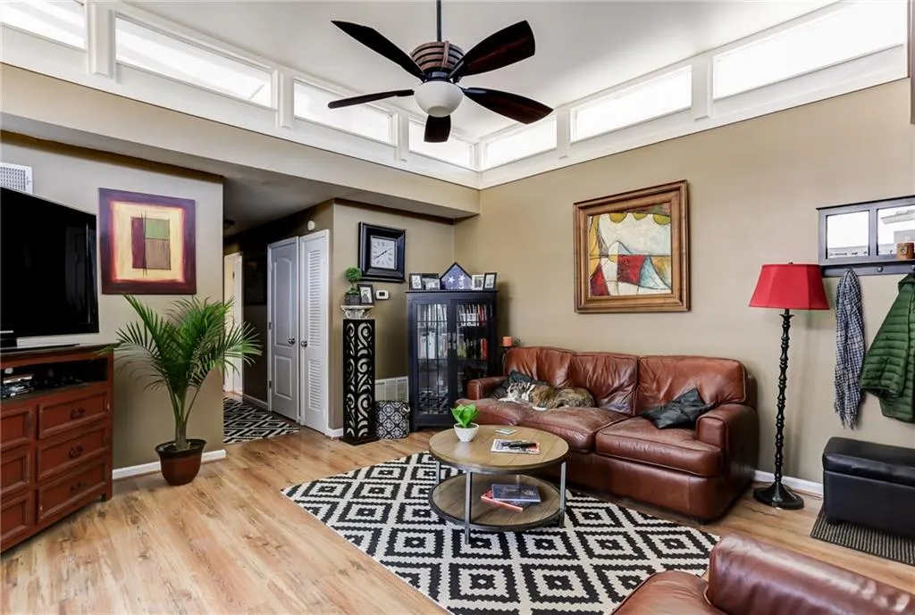 346 Carpenter Drive Unit 57, Sandy Springs, Georgia 30328, 2 Bedrooms Bedrooms, ,2 BathroomsBathrooms,Residential,Sold,346 Carpenter Drive Unit 57,6503130