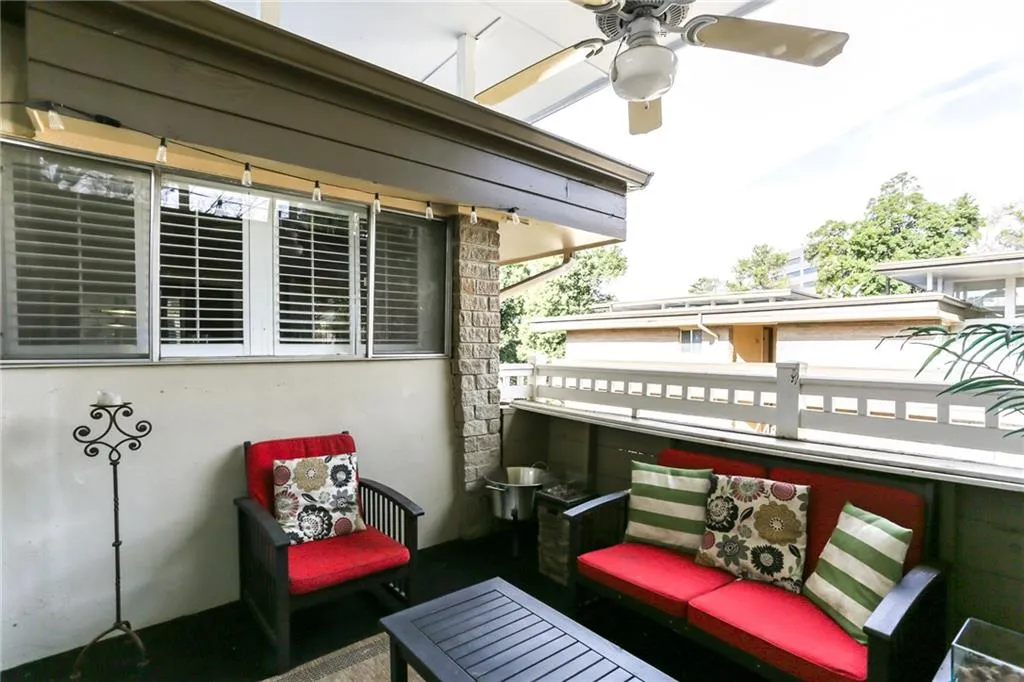 346 Carpenter Drive Unit 57, Sandy Springs, Georgia 30328, 2 Bedrooms Bedrooms, ,2 BathroomsBathrooms,Residential,Sold,346 Carpenter Drive Unit 57,6503130