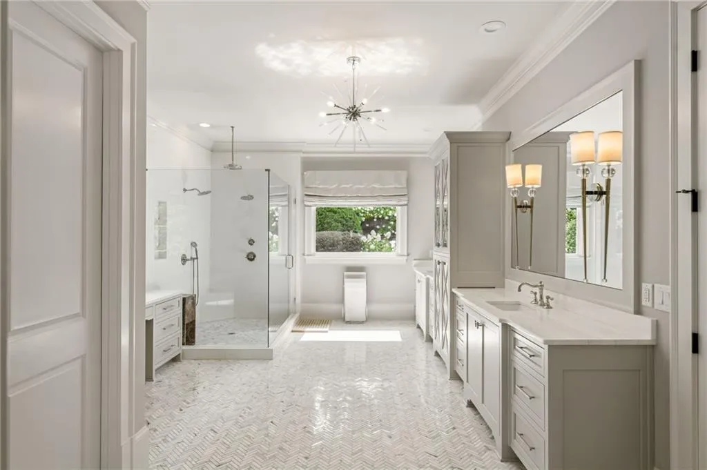 515 Ivy Preserve Ne, Atlanta, Georgia 30342, 6 Bedrooms Bedrooms, 0 ,6 BathroomsBathrooms,Residential,For Sale,515 Ivy Preserve Ne,7804214