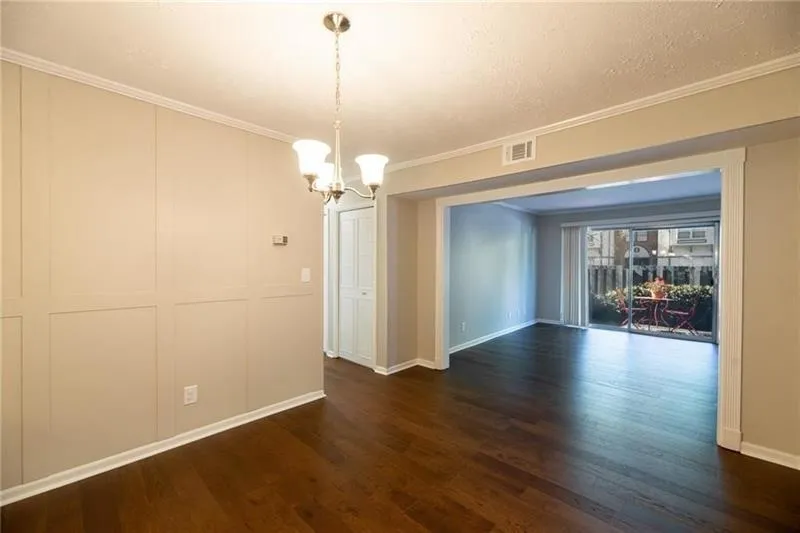 Georgia 30328, ,2 BathroomsBathrooms,Residential,Sold,6631150