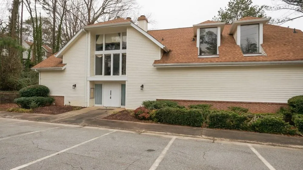 7319 Cardigan Circle, Sandy Springs, Georgia 30328, 4 Bedrooms Bedrooms, ,3 BathroomsBathrooms,Residential,Sold,7319 Cardigan Circle,5968844