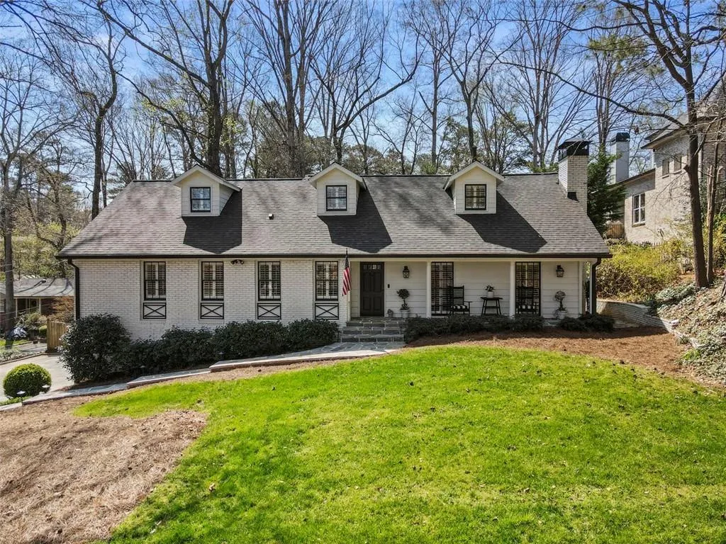 325 Forest Hills Drive, Atlanta, Georgia 30342, 4 Bedrooms Bedrooms, ,3 BathroomsBathrooms,Residential,Sold,325 Forest Hills Drive,7024372