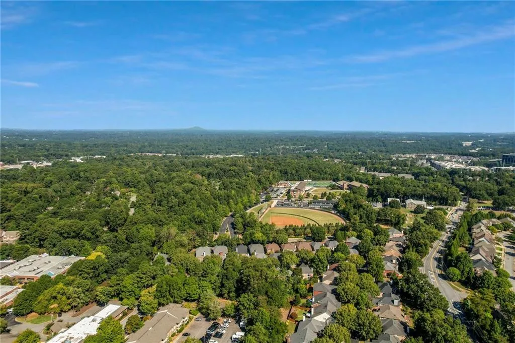 6245 Glen Oaks Lane, Sandy Springs, Georgia 30328, 4 Bedrooms Bedrooms, ,3 BathroomsBathrooms,Residential,Sold,6245 Glen Oaks Lane,7118886