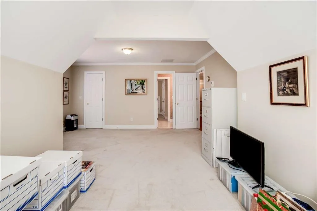 6245 Glen Oaks Lane, Sandy Springs, Georgia 30328, 4 Bedrooms Bedrooms, ,3 BathroomsBathrooms,Residential,Sold,6245 Glen Oaks Lane,7118886