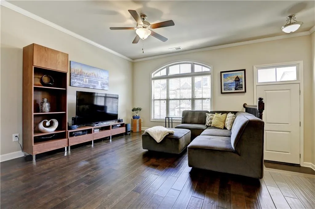 7528 Highlands Point, Sandy Springs, Georgia 30328, 3 Bedrooms Bedrooms, ,3 BathroomsBathrooms,Residential,Sold,7528 Highlands Point,5778532