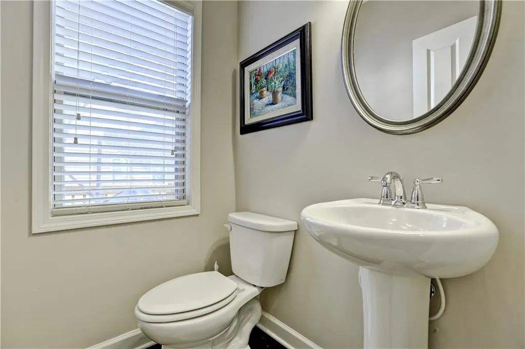 7528 Highlands Point, Sandy Springs, Georgia 30328, 3 Bedrooms Bedrooms, ,3 BathroomsBathrooms,Residential,Sold,7528 Highlands Point,5778532