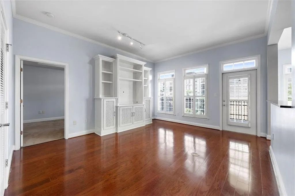 50 Biscayne Drive Nw Unit 6107, Atlanta, Georgia 30309, 2 Bedrooms Bedrooms, ,2 BathroomsBathrooms,Residential,For Sale,50 Biscayne Drive Nw Unit 6107,7621796