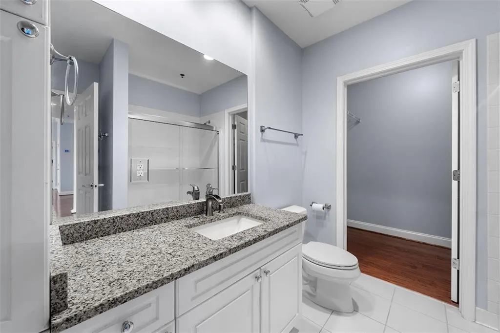 50 Biscayne Drive Nw Unit 6107, Atlanta, Georgia 30309, 2 Bedrooms Bedrooms, ,2 BathroomsBathrooms,Residential,For Sale,50 Biscayne Drive Nw Unit 6107,7621796