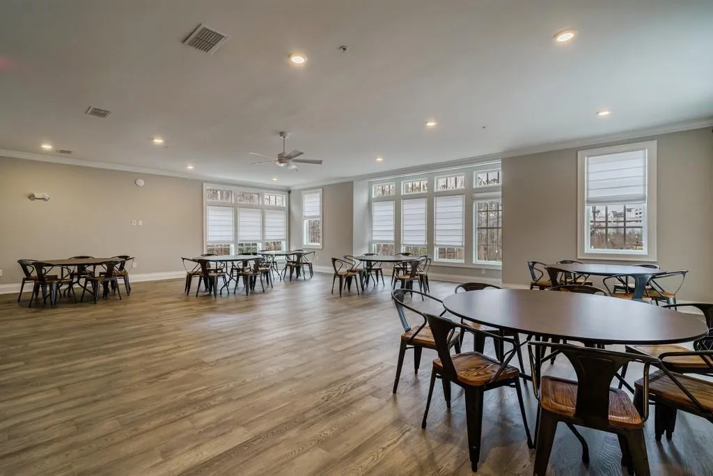 6613 Cadence Boulevard, Sandy Springs, Georgia 30328, 3 Bedrooms Bedrooms, ,3 BathroomsBathrooms,Residential,Sold,6613 Cadence Boulevard,7023383