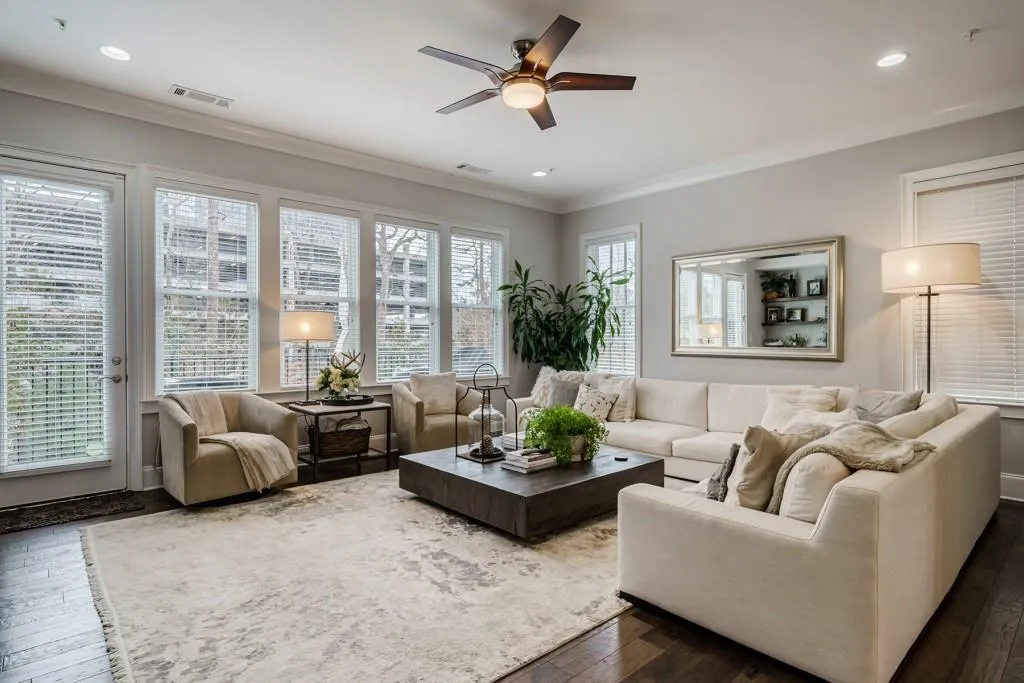 6613 Cadence Boulevard, Sandy Springs, Georgia 30328, 3 Bedrooms Bedrooms, ,3 BathroomsBathrooms,Residential,Sold,6613 Cadence Boulevard,7023383
