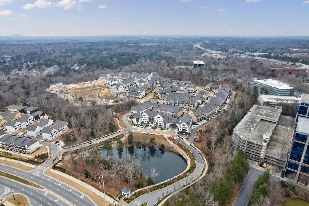 6613 Cadence Boulevard, Sandy Springs, Georgia 30328, 3 Bedrooms Bedrooms, ,3 BathroomsBathrooms,Residential,Sold,6613 Cadence Boulevard,7023383