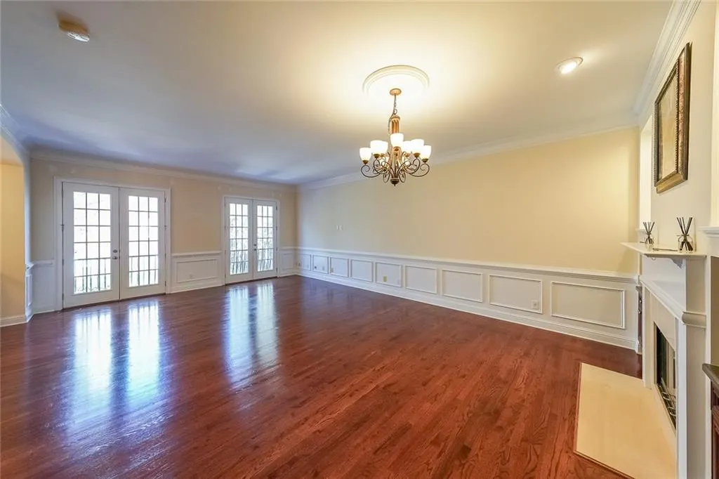 3056 Woodwalk Drive Se Unit 13, Atlanta, Georgia 30339, 4 Bedrooms Bedrooms, ,3 BathroomsBathrooms,Residential,For Sale,3056 Woodwalk Drive Se Unit 13,7665054