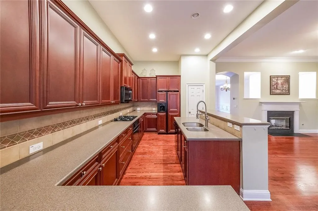 3056 Woodwalk Drive Se Unit 13, Atlanta, Georgia 30339, 4 Bedrooms Bedrooms, ,3 BathroomsBathrooms,Residential,For Sale,3056 Woodwalk Drive Se Unit 13,7665054