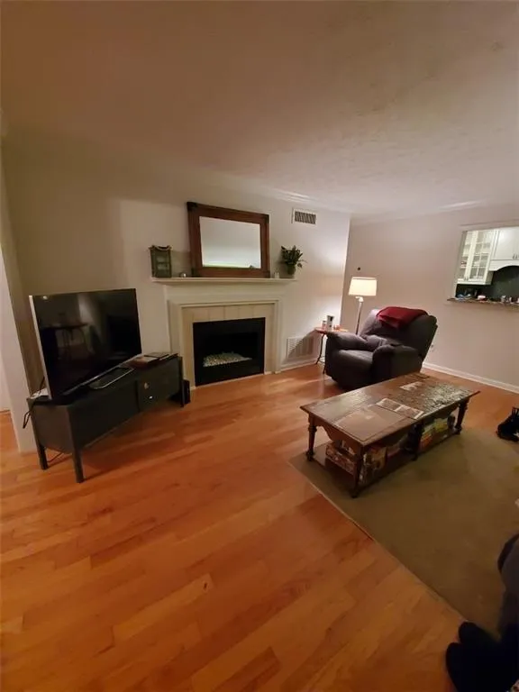 1401 Gettysburg Place, Atlanta, Georgia 30350, 2 Bedrooms Bedrooms, ,2 BathroomsBathrooms,Residential,Sold,1401 Gettysburg Place,6715615