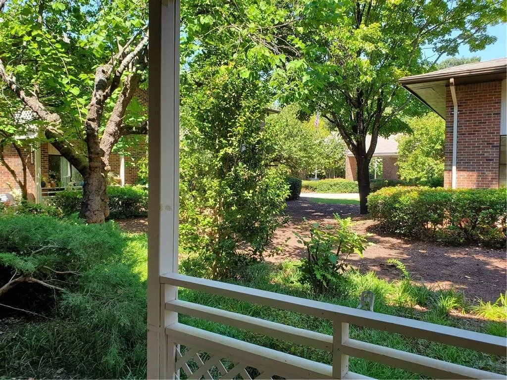 475 Mount Vernon Highway Ne Unit B112, Sandy Springs, Georgia 30328, 1 Bedroom Bedrooms, ,1 BathroomBathrooms,Residential,Sold,475 Mount Vernon Highway Ne Unit B112,6610445