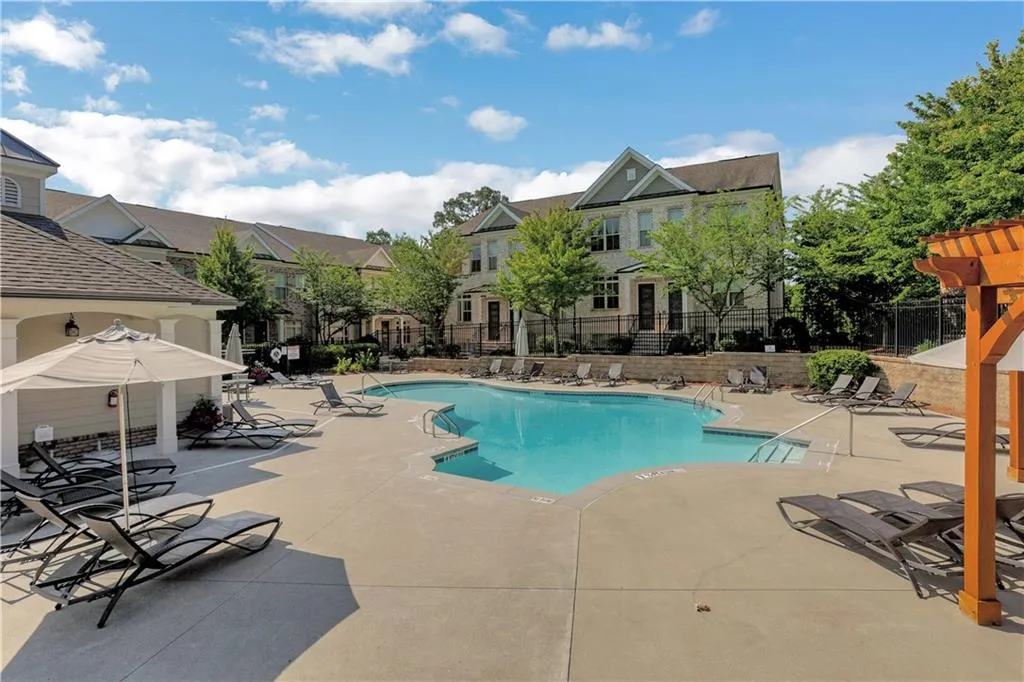4103 Township Parkway, Atlanta, Georgia 30342, 2 Bedrooms Bedrooms, ,2 BathroomsBathrooms,Residential,For Sale,4103 Township Parkway,7729566