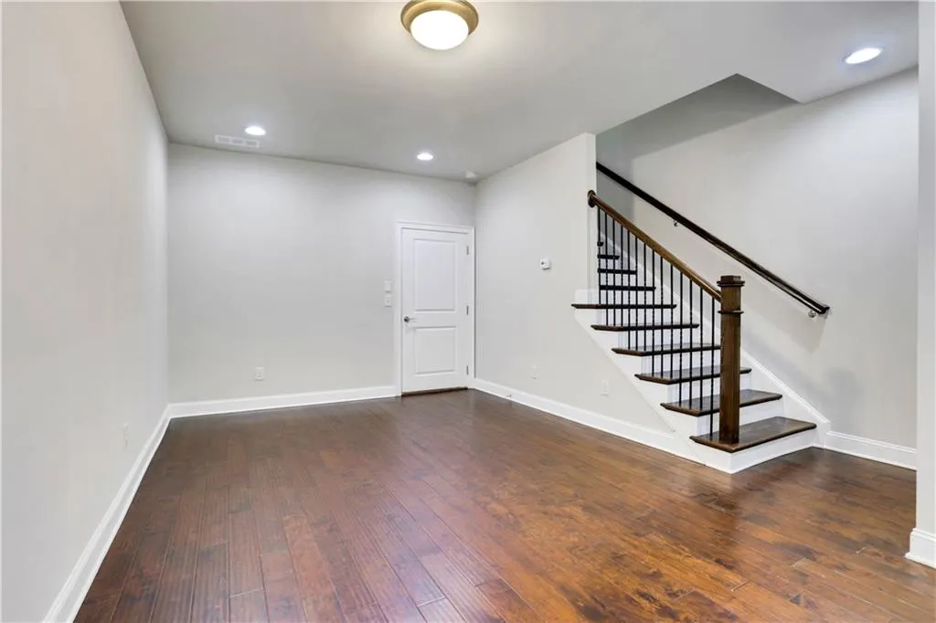 4103 Township Parkway, Atlanta, Georgia 30342, 2 Bedrooms Bedrooms, ,2 BathroomsBathrooms,Residential,For Sale,4103 Township Parkway,7729566