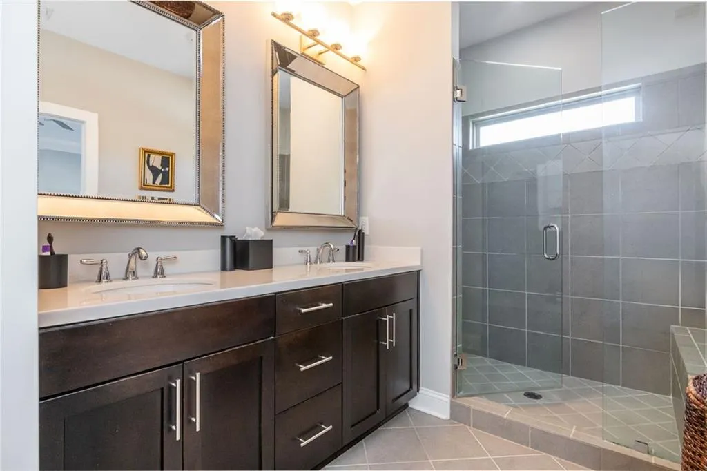 2138 Shale Lane Nw Unit 260, Atlanta, Georgia 30318, 3 Bedrooms Bedrooms, ,3 BathroomsBathrooms,Residential,For Sale,2138 Shale Lane Nw Unit 260,7665434