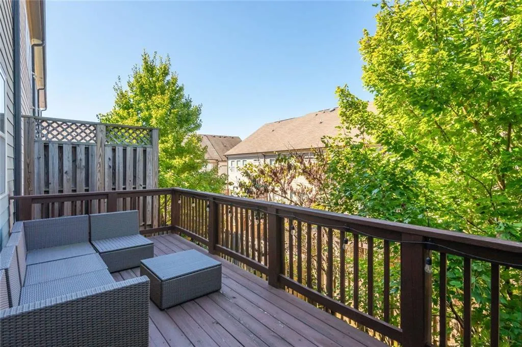 2138 Shale Lane Nw Unit 260, Atlanta, Georgia 30318, 3 Bedrooms Bedrooms, ,3 BathroomsBathrooms,Residential,For Sale,2138 Shale Lane Nw Unit 260,7665434