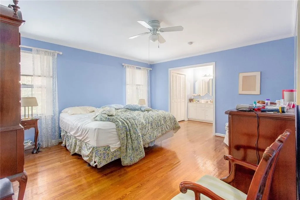 32 Brandon Ridge Drive, Sandy Springs, Georgia 30328, 4 Bedrooms Bedrooms, ,2 BathroomsBathrooms,Residential,Sold,32 Brandon Ridge Drive,6973596