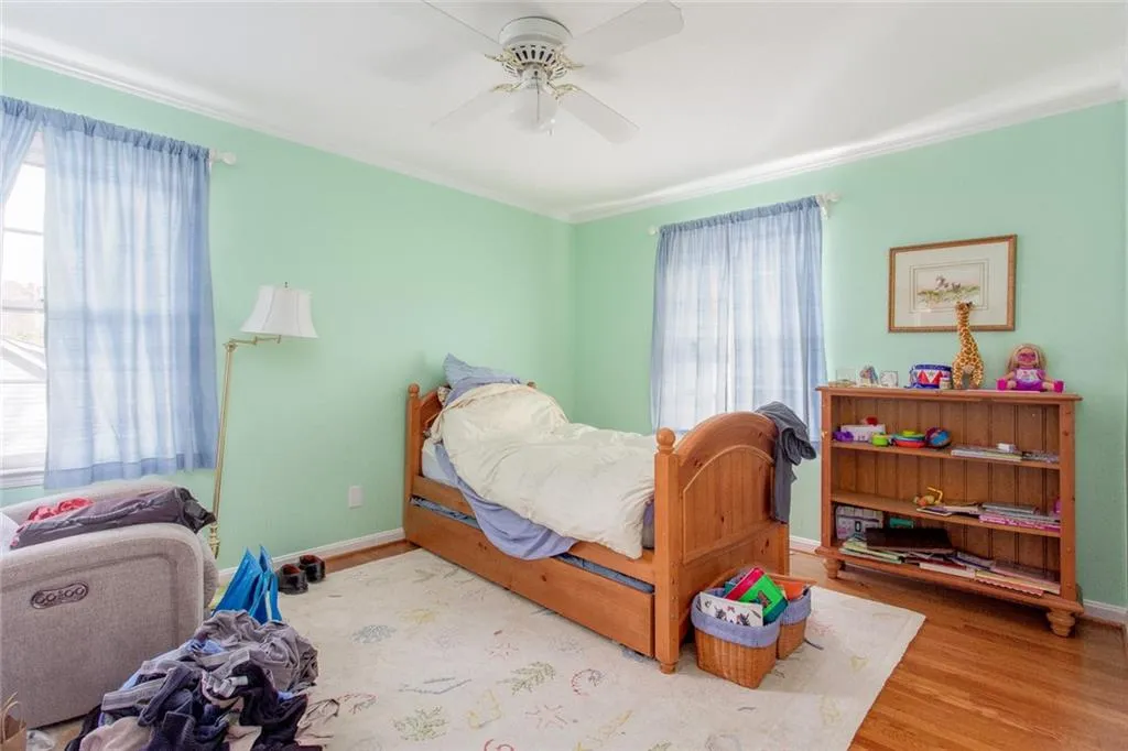 32 Brandon Ridge Drive, Sandy Springs, Georgia 30328, 4 Bedrooms Bedrooms, ,2 BathroomsBathrooms,Residential,Sold,32 Brandon Ridge Drive,6973596