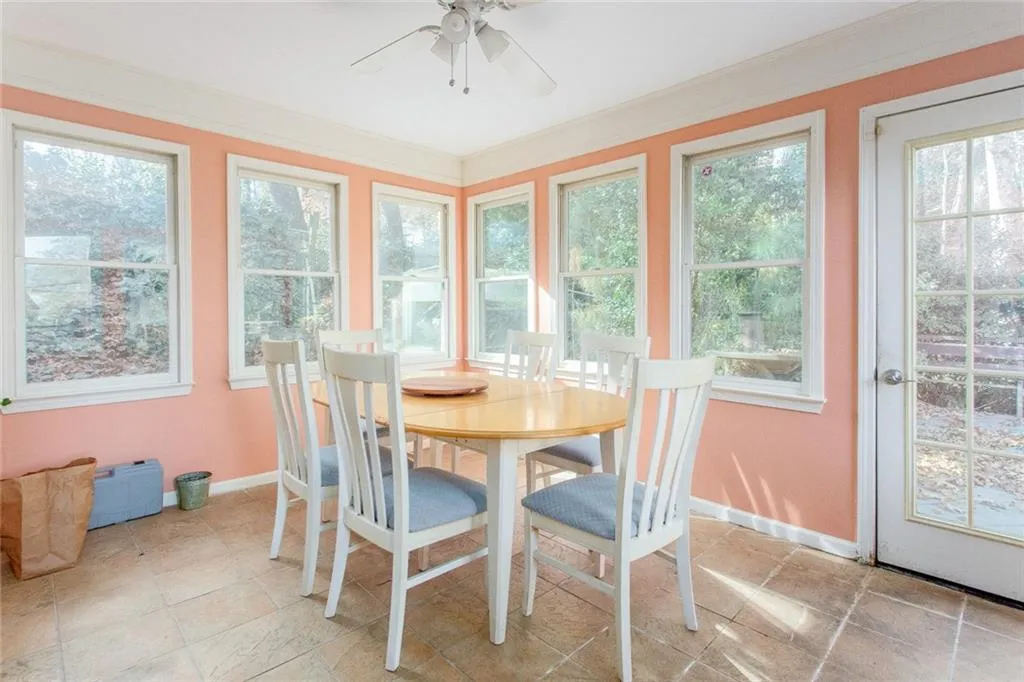 32 Brandon Ridge Drive, Sandy Springs, Georgia 30328, 4 Bedrooms Bedrooms, ,2 BathroomsBathrooms,Residential,Sold,32 Brandon Ridge Drive,6973596