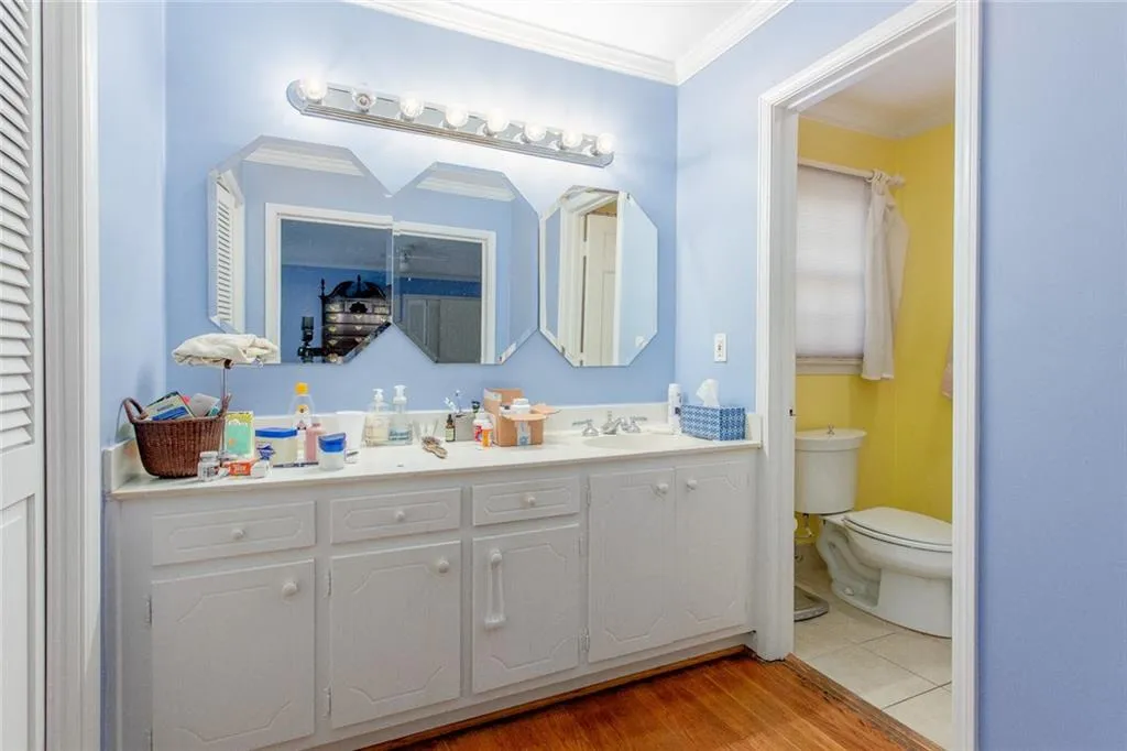 32 Brandon Ridge Drive, Sandy Springs, Georgia 30328, 4 Bedrooms Bedrooms, ,2 BathroomsBathrooms,Residential,Sold,32 Brandon Ridge Drive,6973596