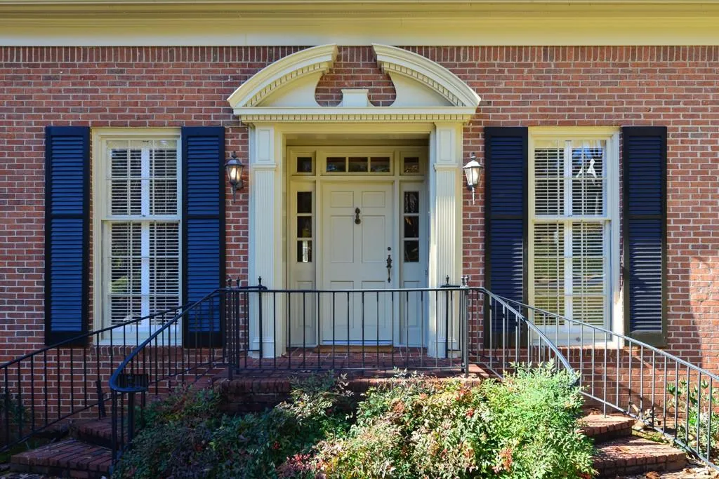 3264 Glen Arden Drive Nw, Atlanta, Georgia 30305, 5 Bedrooms Bedrooms, ,3 BathroomsBathrooms,Residential,Sold,3264 Glen Arden Drive Nw,5790145