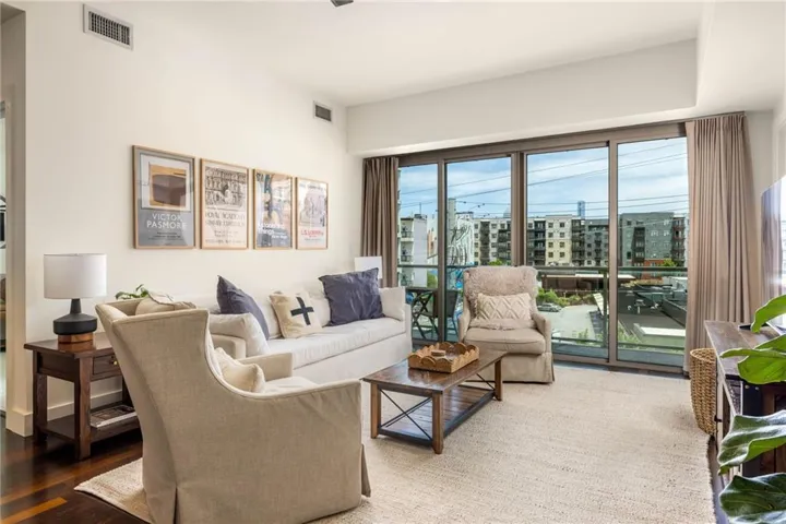 1100 Howell Mill Road Nw Unit 310, Atlanta, Georgia 30318