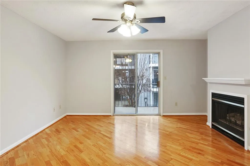518 Granville Court, Sandy Springs, Georgia 30328, 1 Bedroom Bedrooms, ,1 BathroomBathrooms,Residential,Sold,518 Granville Court,6111072