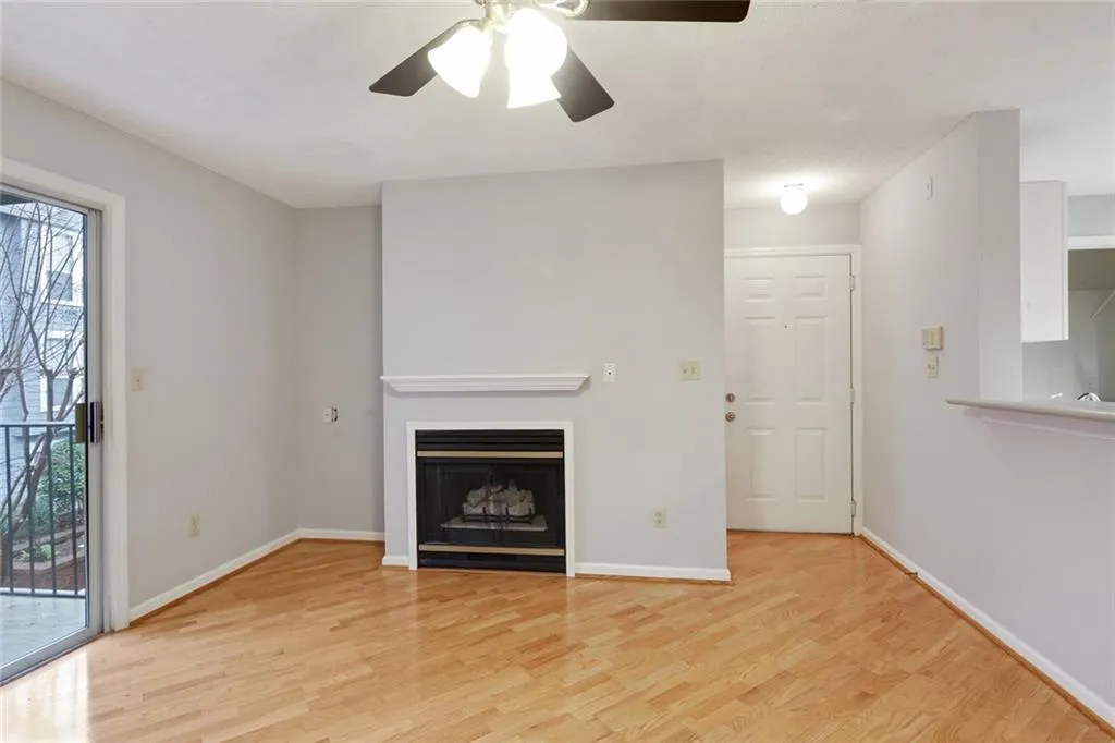 518 Granville Court, Sandy Springs, Georgia 30328, 1 Bedroom Bedrooms, ,1 BathroomBathrooms,Residential,Sold,518 Granville Court,6111072