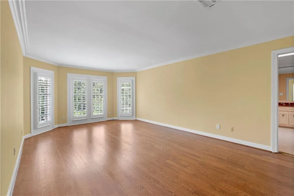 5325 N Powers Ferry Road, Atlanta, Georgia 30327, 4 Bedrooms Bedrooms, ,4 BathroomsBathrooms,Residential,Sold,5325 N Powers Ferry Road,7256579