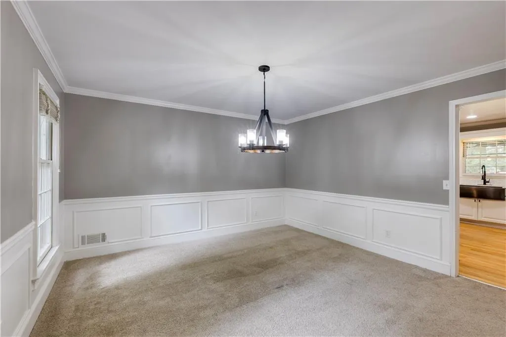 7110 Northgreen Drive, Atlanta, Georgia 30328, 4 Bedrooms Bedrooms, ,2 BathroomsBathrooms,Residential,Sold,7110 Northgreen Drive,7436713