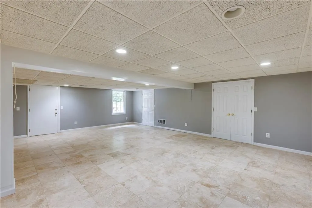 7110 Northgreen Drive, Atlanta, Georgia 30328, 4 Bedrooms Bedrooms, ,2 BathroomsBathrooms,Residential,Sold,7110 Northgreen Drive,7436713