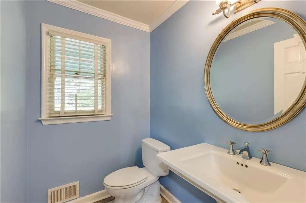 7110 Northgreen Drive, Atlanta, Georgia 30328, 4 Bedrooms Bedrooms, ,2 BathroomsBathrooms,Residential,Sold,7110 Northgreen Drive,7436713